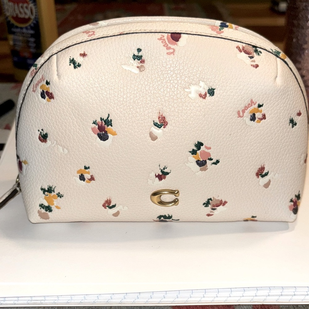 SOLD!!  Like New! COACH Julienne Paint Dab Leather Cosmetic Case
